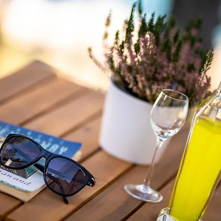 Seafront House On Island Korcula Zrnovo