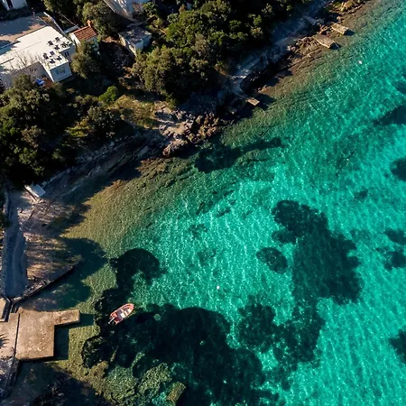 Seafront House On Island Korcula *